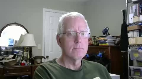 Snapshot of stasw20 chatting on October 15, 3:45 pm stasw20 online show from October 15, 3:45 pm