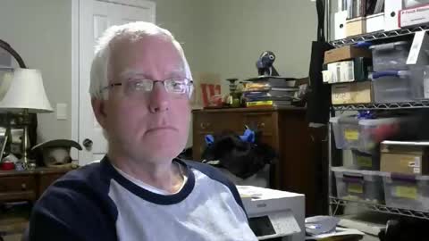 Snapshot of stasw20 chatting on October 21, 9:48 pm stasw20 online show from October 21, 9:48 pm