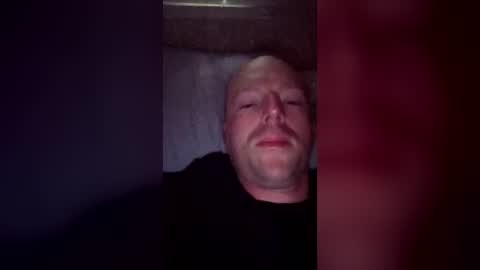 staticxxxcitats online show from August 3, 4:33 pm