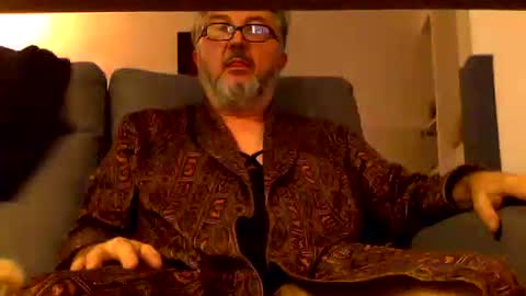 Snapshot of steb06 chatting on November 30, 8:24 pm steb06 online show from November 30, 8:24 pm