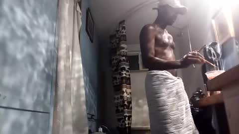 Infamousx online show from December 3, 10:35 am