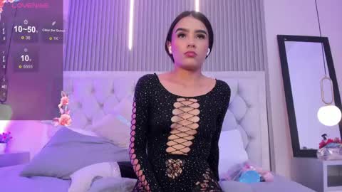 Snapshot of stefani_condya chatting on June 4, 8:48 pm Stefani online show from June 4, 8:48 pm