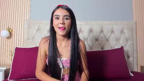 Snapshot of stefani_condya chatting on June 12, 4:33 am Stefani online show from June 12, 4:33 am