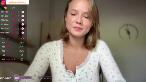 Stefanie online show from December 18, 2:06 am