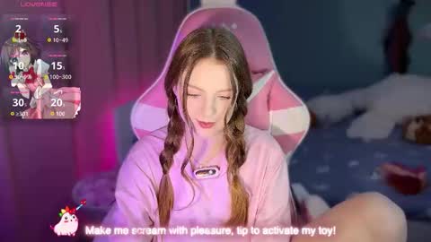 Snapshot of stefaniyaaa chatting on December 2, 6:47 pm stefa online show from December 2, 6:47 pm