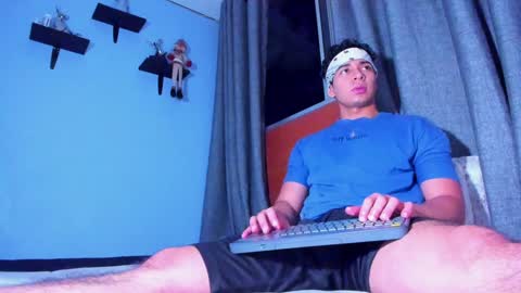 Stefann Salvatore online show from January 19, 7:15 am