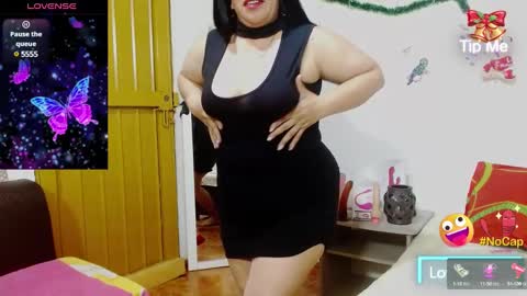 Snapshot of stefanny_taylor chatting on December 9, 6:14 pm Stefanny online show from December 9, 6:14 pm