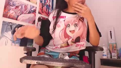 stefany lovers online show from June 20, 11:40 pm