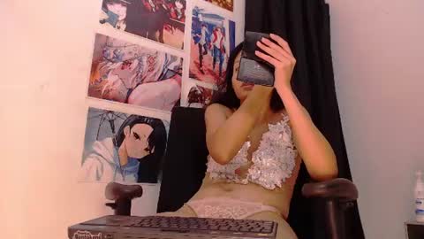 stefany lovers online show from June 25, 8:08 am