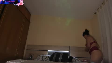 Snapshot of stefanyhotmilf chatting on February 24, 7:50 am stefany online show from February 24, 7:50 am