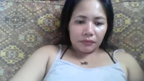 Snapshot of steffani_love chatting on March 1, 5:09 am steffani_love online show from March 1, 5:09 am
