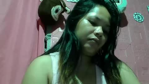 Snapshot of steffani_love chatting on March 12, 7:06 pm steffani_love online show from March 12, 7:06 pm