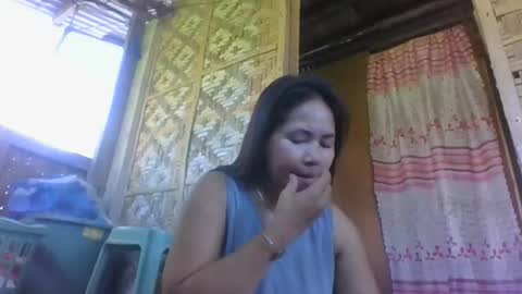 Snapshot of steffani_love chatting on June 8, 3:07 am steffani_love online show from June 8, 3:07 am