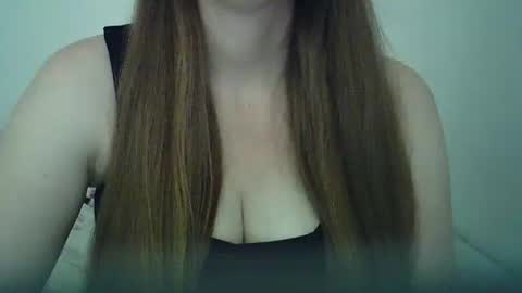 Snapshot of stefffa8009 chatting on March 5, 8:54 am stefffa8009 online show from March 5, 8:54 am