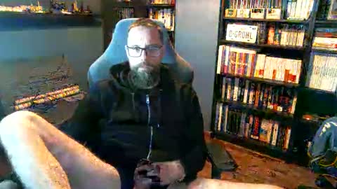 Snapshot of stefffg chatting on April 18, 8:09 pm MeStef online show from April 18, 8:09 pm