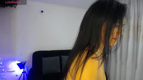 Snapshot of steffy_31 chatting on December 27, 1:53 am Steffy online show from December 27, 1:53 am