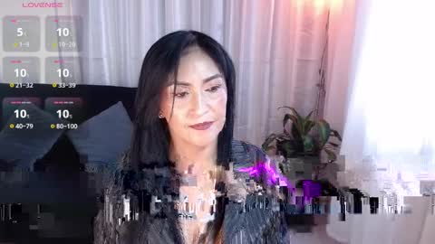 Snapshot of steffy_31 chatting on April 8, 10:21 pm Steffy online show from April 8, 10:21 pm
