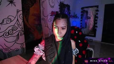 Snapshot of stefh420 chatting on October 7, 4:42 am online show from October 7, 4:42 am