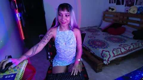 Snapshot of stefh420 chatting on October 31, 4:02 am online show from October 31, 4:02 am