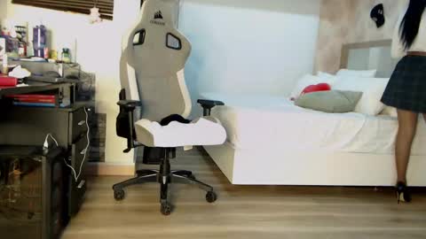 Snapshot of stefi_alizon chatting on September 12, 12:11 am Zuly online show from September 12, 12:11 am