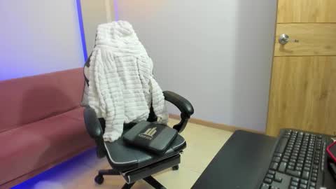 Snapshot of stefy_bratz chatting on October 23, 3:50 am Stefany Bratz online show from October 23, 3:50 am