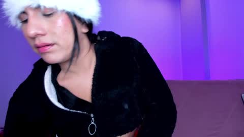 Stefany Bratz online show from April 5, 3:36 am