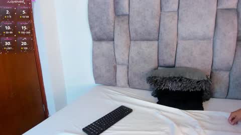 Stefy online show from December 4, 2:59 pm