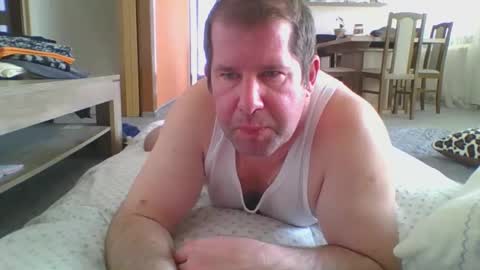 Snapshot of steki038434 chatting on March 7, 9:50 am steki038434 online show from March 7, 9:50 am