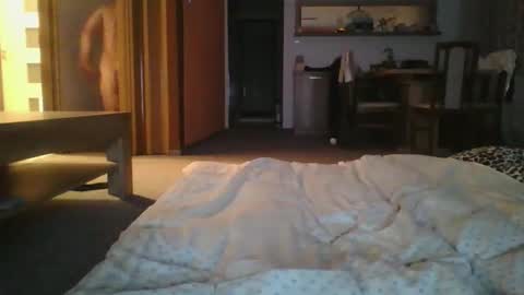 Snapshot of steki038434 chatting on March 22, 9:18 pm steki038434 online show from March 22, 9:18 pm