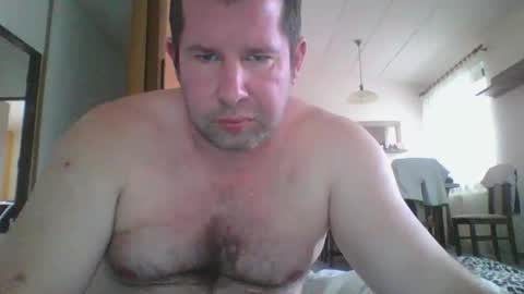 Snapshot of steki038434 chatting on March 28, 2:16 pm steki038434 online show from March 28, 2:16 pm