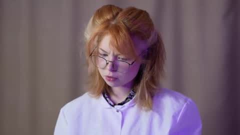 Stella online show from September 17, 12:45 am