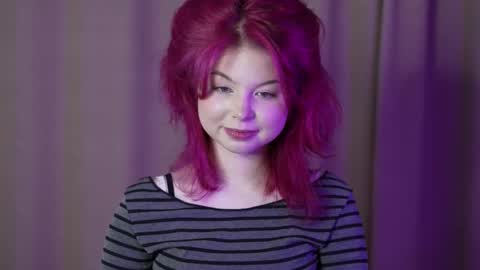 Stella online show from October 18, 1:30 am