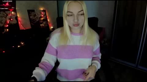 Stella  Cox online show from October 30, 6:26 am