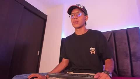 Drake online show from February 7, 3:21 am