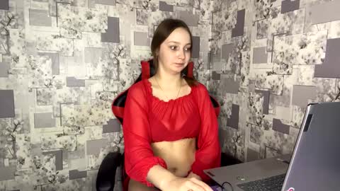 Stella online show from March 5, 6:56 pm