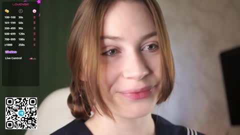 Snapshot of stella_of_steel chatting on October 24, 9:38 am Stella online show from October 24, 9:38 am