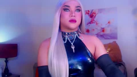 Snapshot of stellagrayts chatting on October 29, 7:04 pm CALL ME STELLA online show from October 29, 7:04 pm