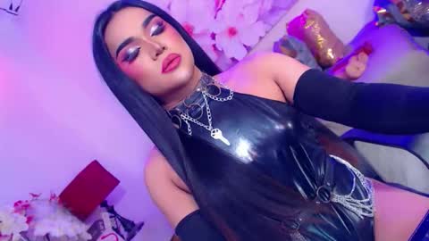 Snapshot of stellagrayts chatting on April 29, 7:56 am CALL ME STELLA online show from April 29, 7:56 am