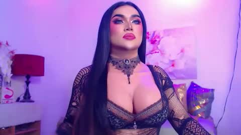 Snapshot of stellagrayts chatting on May 3, 5:57 am CALL ME STELLA online show from May 3, 5:57 am
