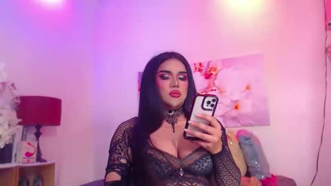 Snapshot of stellagrayts chatting on May 28, 6:43 am CALL ME STELLA online show from May 28, 6:43 am