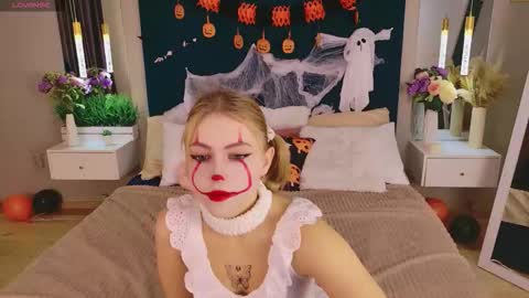 Stella 3 online show from October 30, 5:53 am