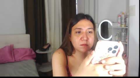 Stella online show from March 6, 2:19 am