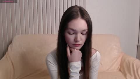 stellapayne online show from October 17, 9:50 pm