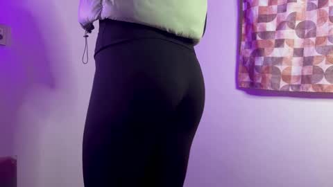 Stellaph online show from December 18, 5:46 am