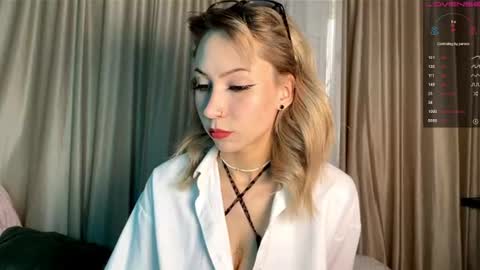 Alexia online show from June 17, 3:20 am