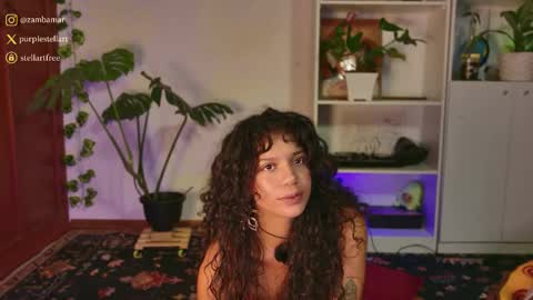 Snapshot of stellart_ chatting on November 26, 12:22 am stellart_ online show from November 26, 12:22 am