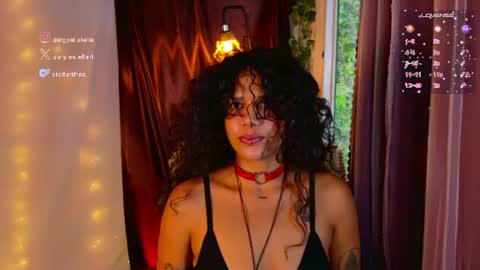 stellart_ online show from June 22, 9:45 pm