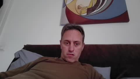 sten015 online show from March 11, 2:40 pm