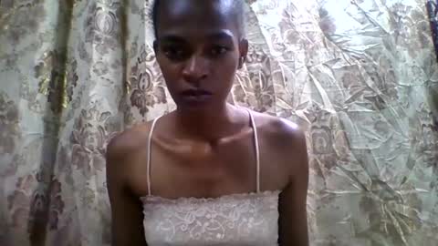 Snapshot of stepha400701 chatting on June 6, 5:12 am stepha400701 online show from June 6, 5:12 am