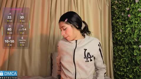 Snapshot of stepha_ chatting on October 7, 11:07 am Stepha online show from October 7, 11:07 am